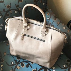 🌟BRAND NEW~NY & Co.  Purse 👛